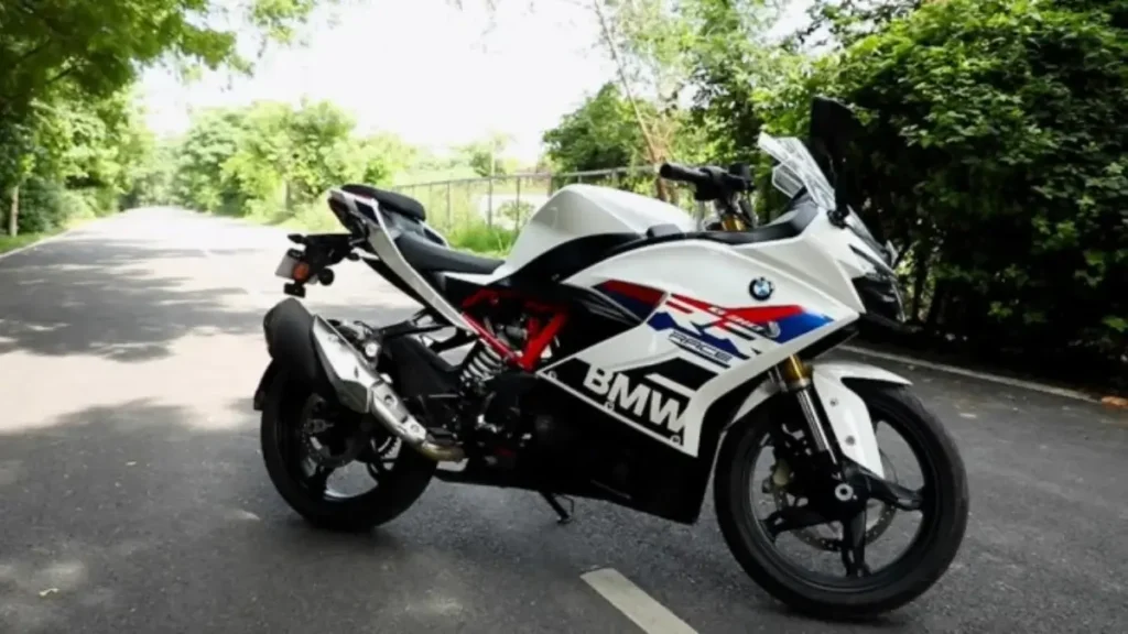 The Thrill Seeker’s Dream: BMW G310RR Uncovered 41 bmw g310rr