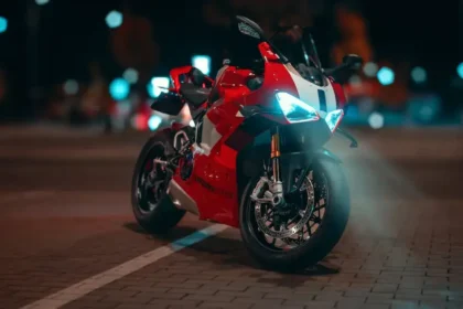 ducati panigale v4