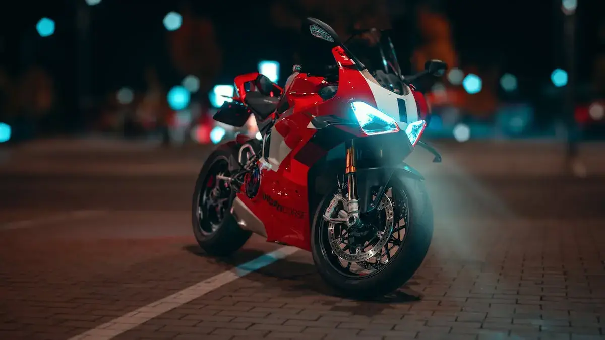 ducati panigale v4
