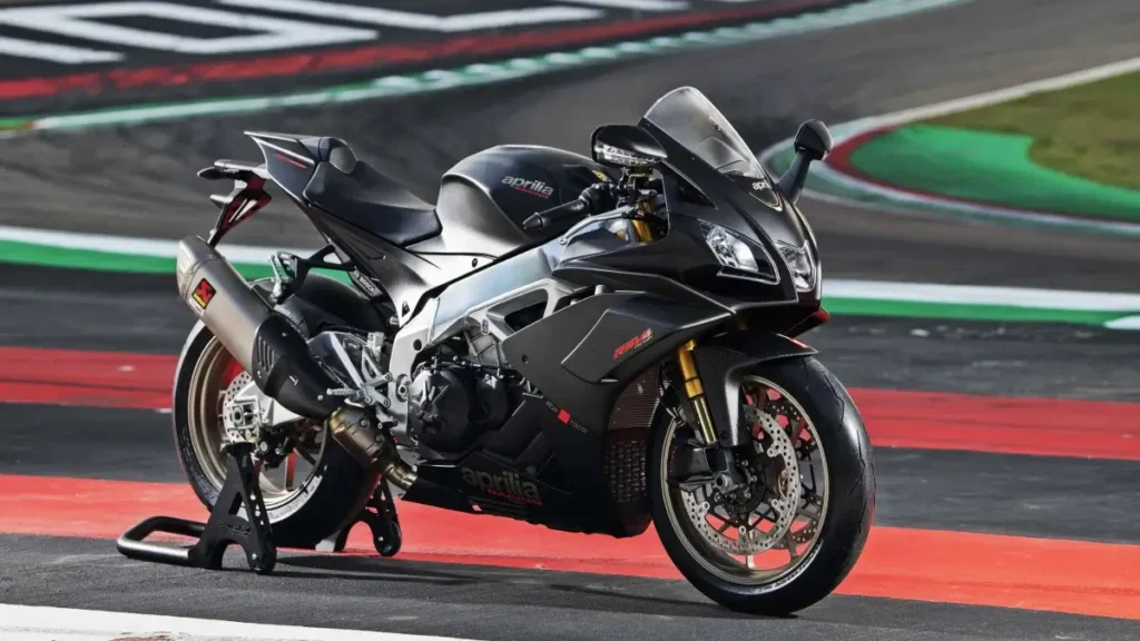 Is the Aprilia RSV4 1100 Factory the Ultimate Dream Bike? 42 aprilia rsv4 1100 factory