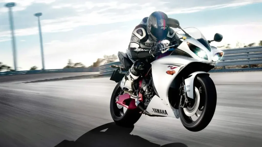 Yamaha YZF-R1: Unleash the Beast Within 40 yamaha r1
