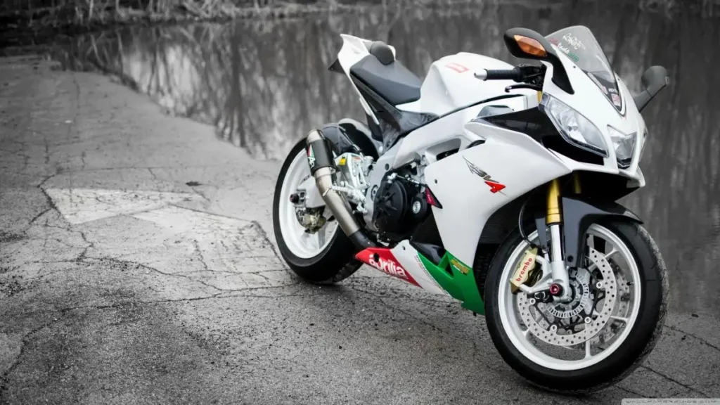 Is the Aprilia RSV4 1100 Factory the Ultimate Dream Bike? 43 aprilia rsv4 1100 factory