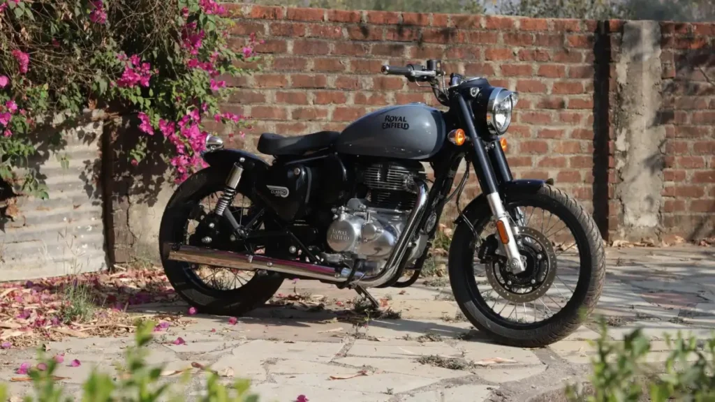 Upcoming Royal Enfield Motorcycles: From Guerrilla 450 to Classic 650 41 classic bobber 350